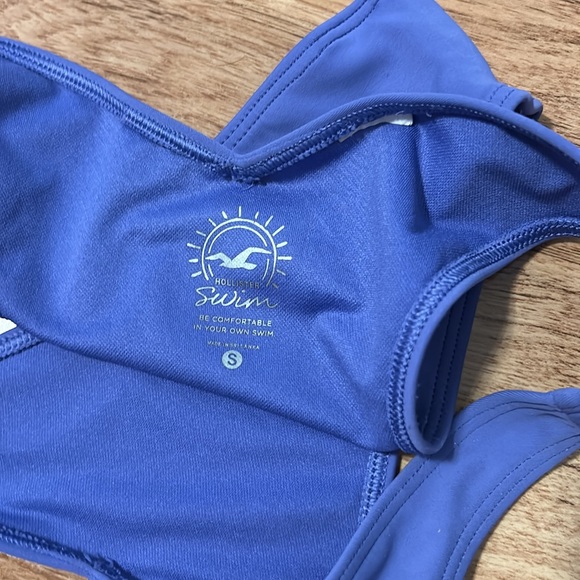 Hollister Swim Purple Bikini Set - Picture 4 of 9